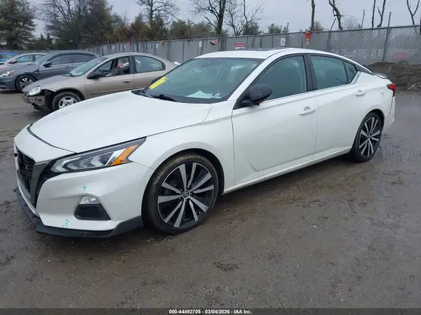 1N4BL4CV2LC128876 2020 NISSAN ALTIMA - Image 2