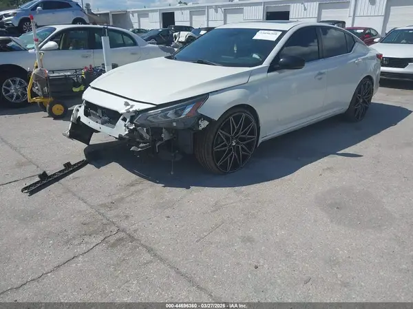 1N4BL4CV2LC138890 2020 NISSAN ALTIMA - Image 2