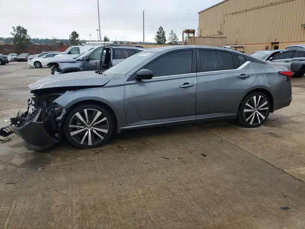 1N4BL4CV2LC146942 2020 NISSAN ALTIMA - Image 1