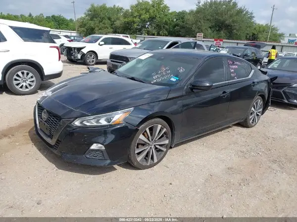 1N4BL4CV2LC160954 2020 NISSAN ALTIMA - Image 2
