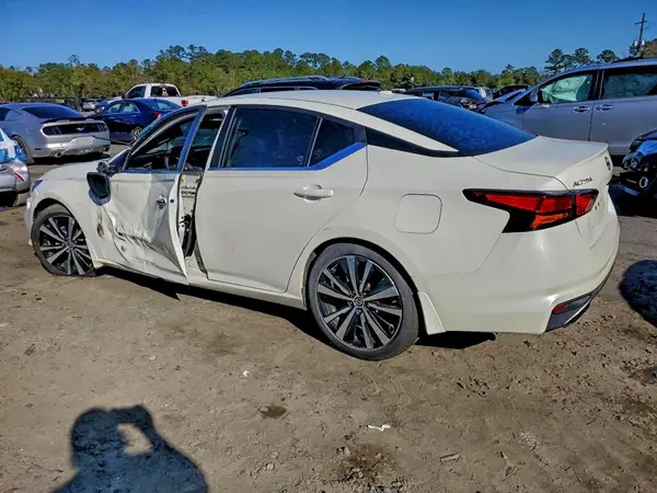 1N4BL4CV2LC169721 2020 NISSAN ALTIMA - Image 2