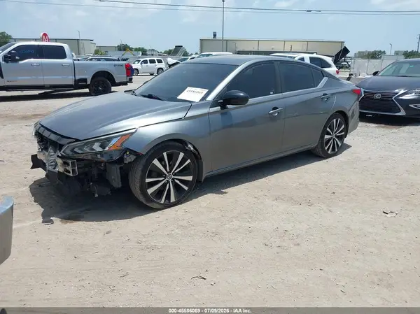 1N4BL4CV2LC186549 2020 NISSAN ALTIMA - Image 2