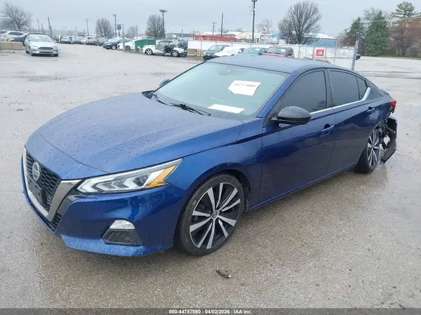 1N4BL4CV2LC207495 2020 NISSAN ALTIMA - Image 2