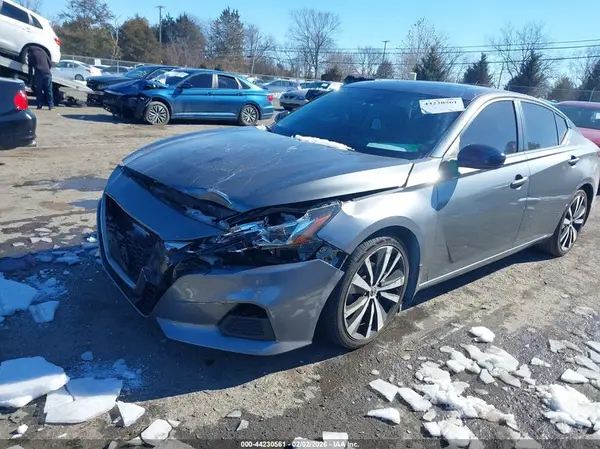 1N4BL4CV2LC227035 2020 NISSAN ALTIMA - Image 2