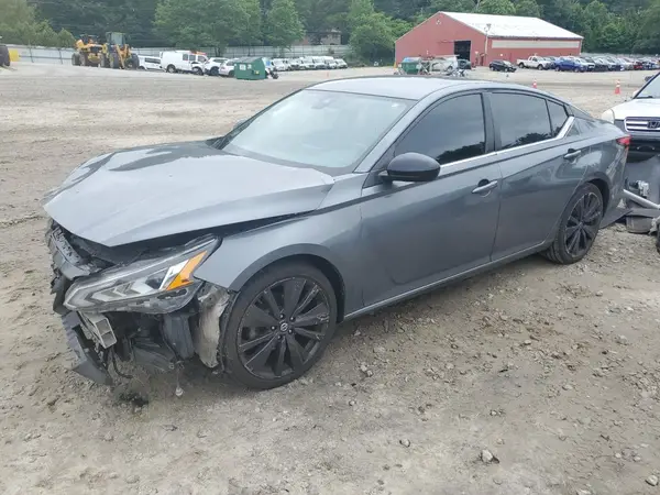 1N4BL4CV2LC238939 2020 NISSAN ALTIMA - Image 1