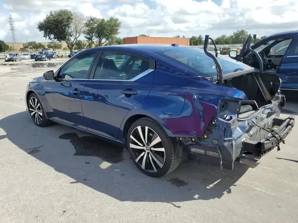 1N4BL4CV2LC266823 2020 NISSAN ALTIMA - Image 2