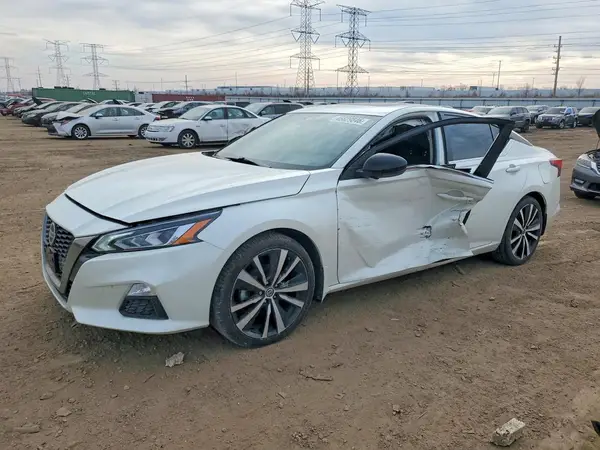 1N4BL4CV2LC286215 2020 NISSAN ALTIMA - Image 1