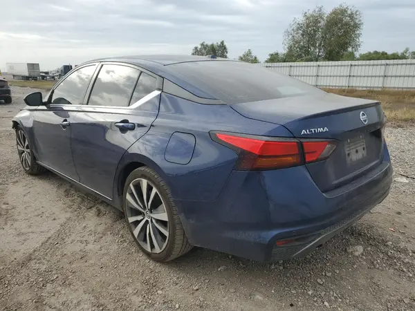 1N4BL4CV2LN302711 2020 NISSAN ALTIMA - Image 2