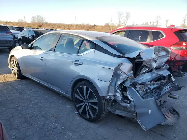1N4BL4CV2LN304409 2020 NISSAN ALTIMA - Image 2