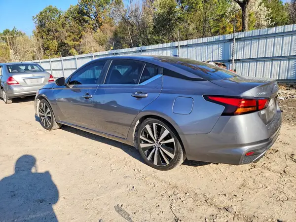 1N4BL4CV2MN304914 2021 NISSAN ALTIMA - Image 2