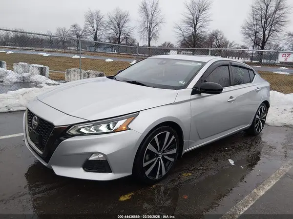 1N4BL4CV2MN305514 2021 NISSAN ALTIMA - Image 2