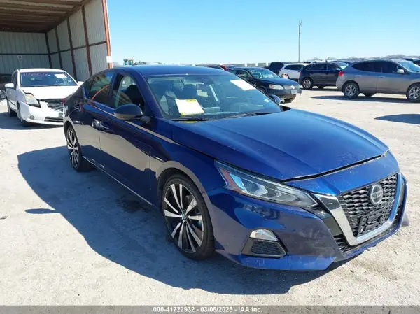 1N4BL4CV2MN313368 2021 NISSAN ALTIMA - Image 1