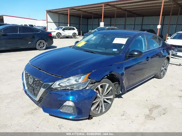 1N4BL4CV2MN313368 2021 NISSAN ALTIMA - Image 2
