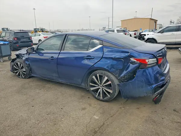 1N4BL4CV2MN331949 2021 NISSAN ALTIMA - Image 2