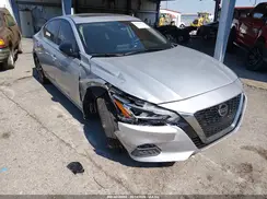 1N4BL4CV2MN335869 2021 NISSAN ALTIMA
