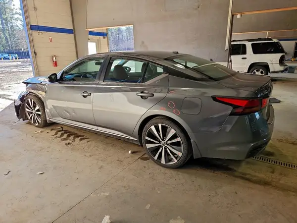 1N4BL4CV2MN342398 2021 NISSAN ALTIMA - Image 2