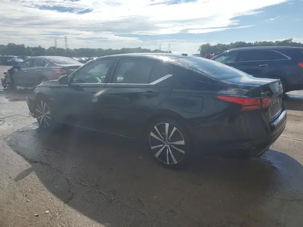 1N4BL4CV2MN343955 2021 NISSAN ALTIMA - Image 2