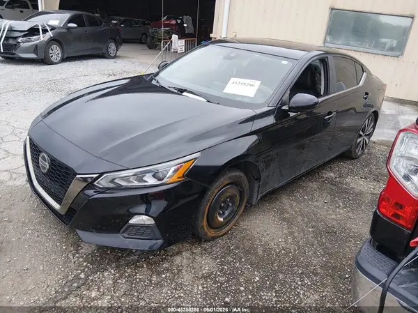 1N4BL4CV2MN356656 2021 NISSAN ALTIMA - Image 2
