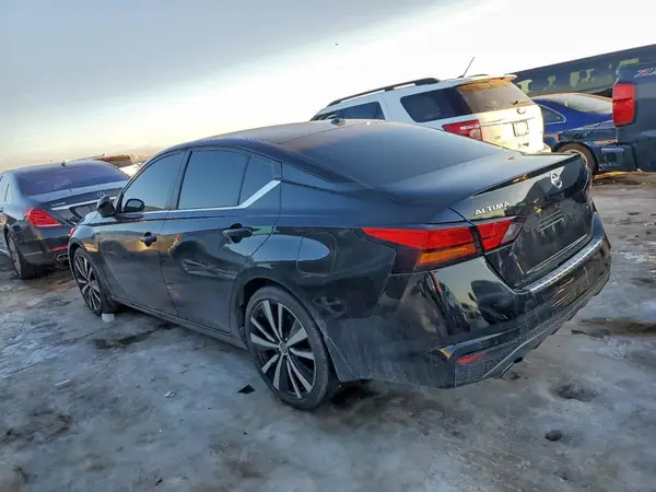 1N4BL4CV2MN356673 2021 NISSAN ALTIMA - Image 2