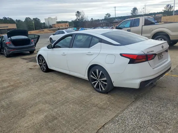 1N4BL4CV2MN362179 2021 NISSAN ALTIMA - Image 2