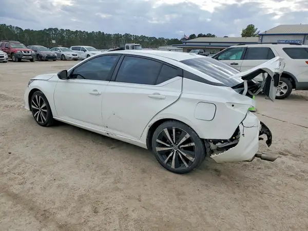 1N4BL4CV2MN363476 2021 NISSAN ALTIMA - Image 2