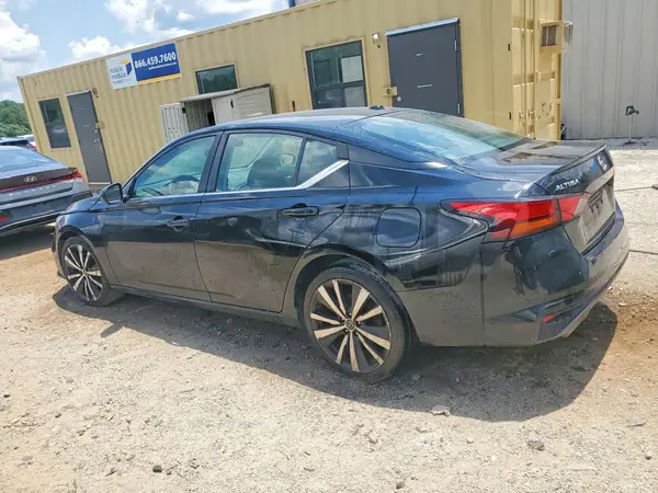 1N4BL4CV2MN370315 2021 NISSAN ALTIMA - Image 2