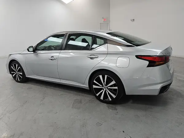 1N4BL4CV2MN374977 2021 NISSAN ALTIMA - Image 2