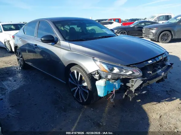 1N4BL4CV2MN376258 2021 NISSAN ALTIMA - Image 1