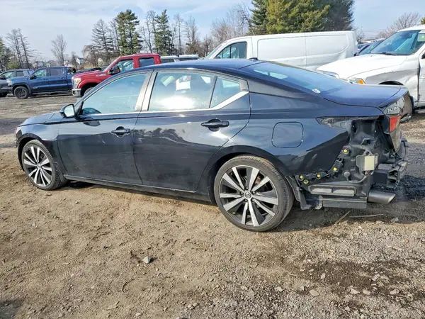 1N4BL4CV2MN377278 2021 NISSAN ALTIMA - Image 2