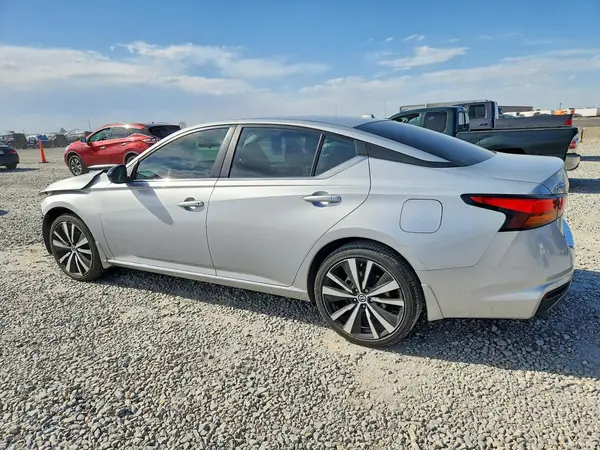 1N4BL4CV2MN377927 2021 NISSAN ALTIMA - Image 2
