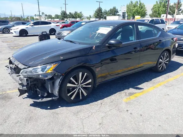 1N4BL4CV2MN378382 2021 NISSAN ALTIMA - Image 2