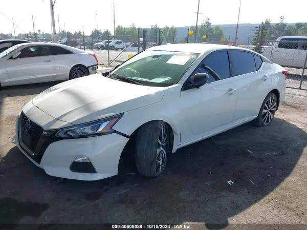 1N4BL4CV2MN385302 2021 NISSAN ALTIMA - Image 2