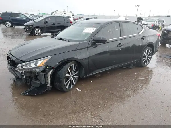 1N4BL4CV2MN389284 2021 NISSAN ALTIMA - Image 2