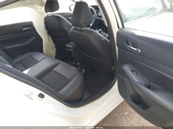 1N4BL4CV2MN403734 2021 NISSAN ALTIMA - Image 8