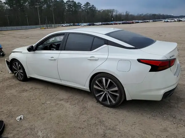 1N4BL4CV2MN413342 2021 NISSAN ALTIMA - Image 2