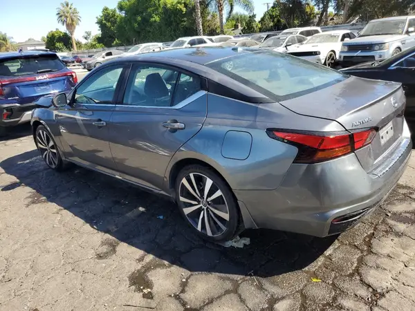 1N4BL4CV2MN415253 2021 NISSAN ALTIMA - Image 2