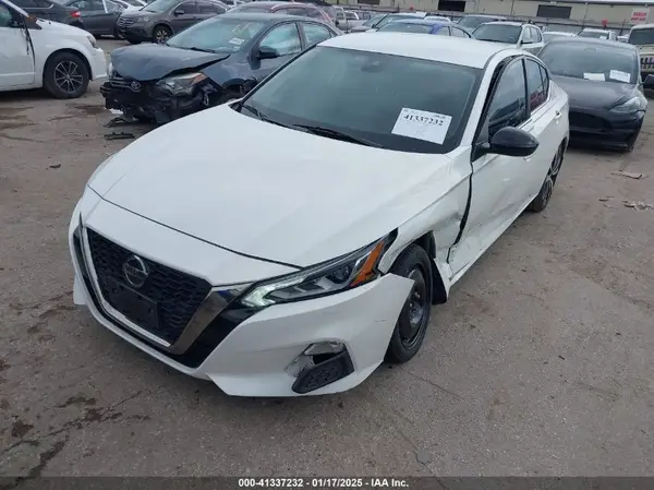 1N4BL4CV2NN324713 2022 NISSAN ALTIMA - Image 2
