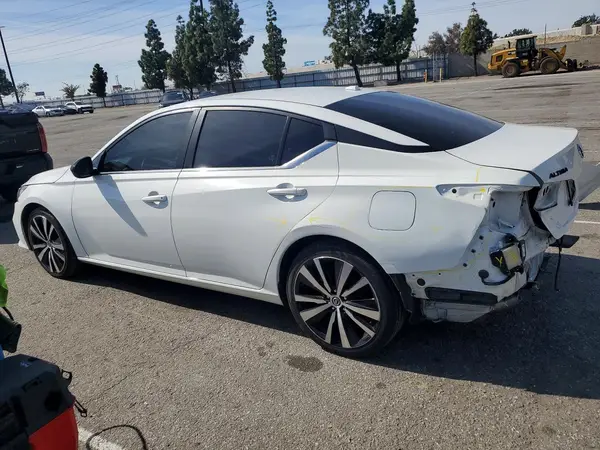 1N4BL4CV2NN334190 2022 NISSAN ALTIMA - Image 2