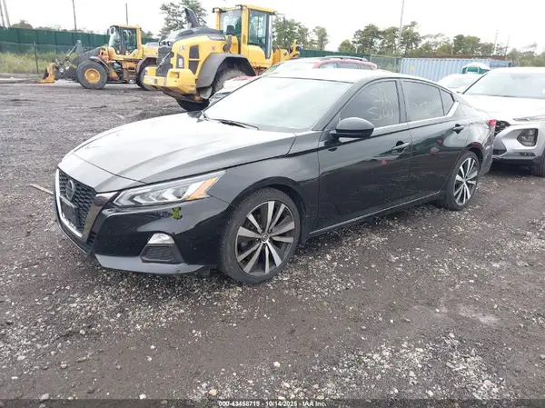 1N4BL4CV2NN379419 2022 NISSAN ALTIMA - Image 2