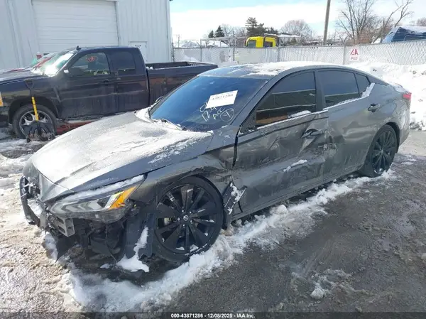 1N4BL4CV2NN379453 2022 NISSAN ALTIMA - Image 2