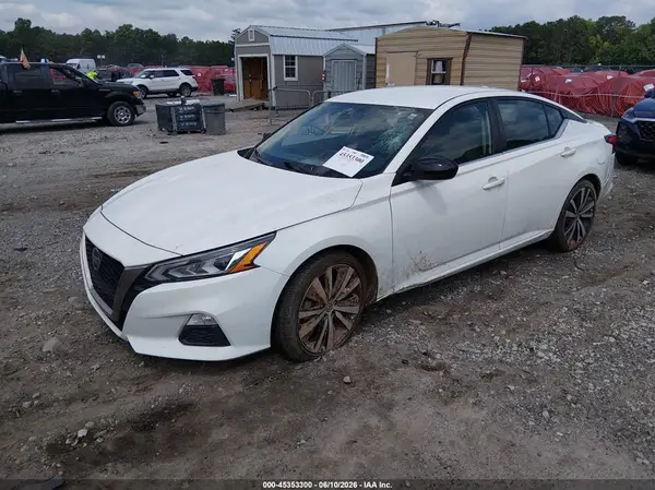 1N4BL4CV2NN387830 2022 NISSAN ALTIMA - Image 2