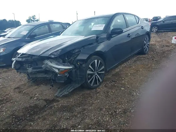 1N4BL4CV2NN388511 2022 NISSAN ALTIMA - Image 2