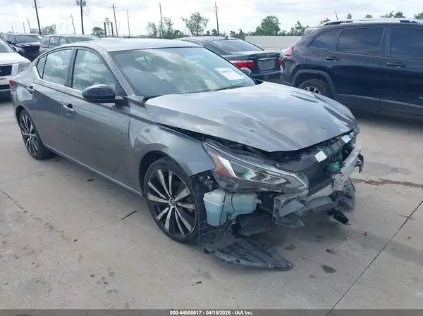 1N4BL4CV2NN389870 2022 NISSAN ALTIMA - Image 1