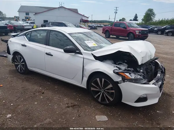 1N4BL4CV2NN395782 2022 NISSAN ALTIMA - Image 1