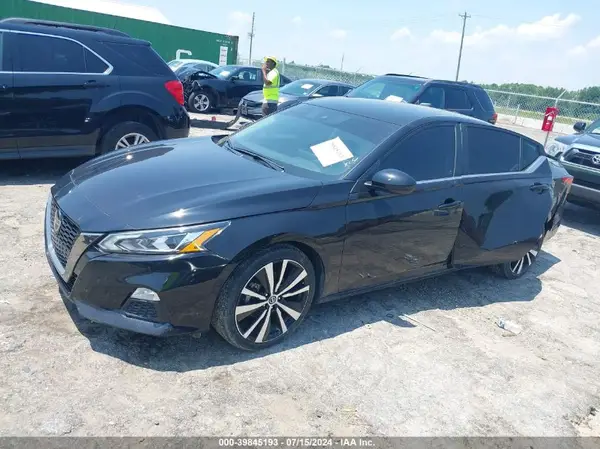 1N4BL4CV2NN397810 2022 NISSAN ALTIMA - Image 2