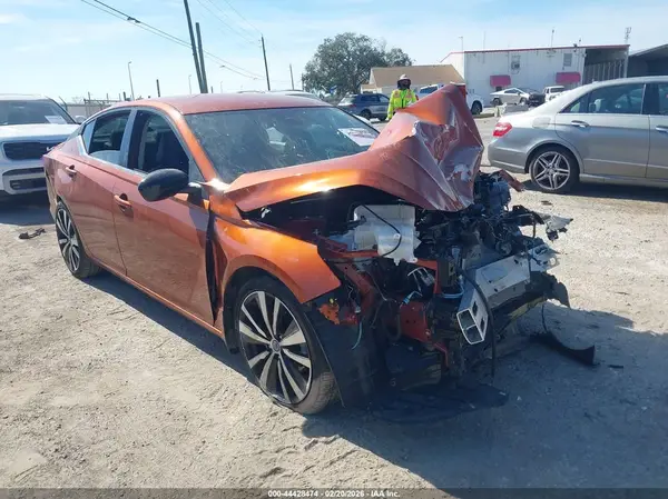 1N4BL4CV2NN408630 2022 NISSAN ALTIMA - Image 1