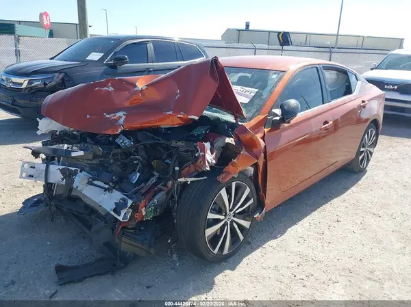 1N4BL4CV2NN408630 2022 NISSAN ALTIMA - Image 2