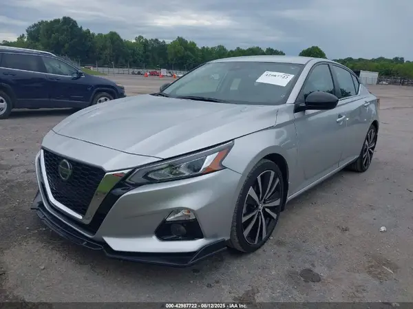 1N4BL4CV2NN420616 2022 NISSAN ALTIMA - Image 2