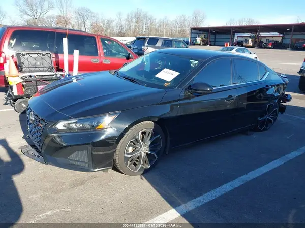 1N4BL4CV2PN322446 2023 NISSAN ALTIMA - Image 2