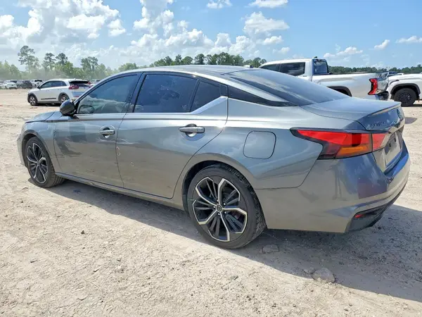 1N4BL4CV2PN333267 2023 NISSAN ALTIMA - Image 2